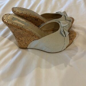 Groove Lila Blue and White Striped Wedge Sandal 8